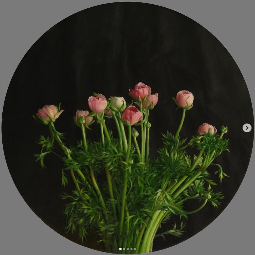 Buttercups Tondo